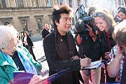 Die Fans bekamen Autogramme (Foto: Martin Schmitz)